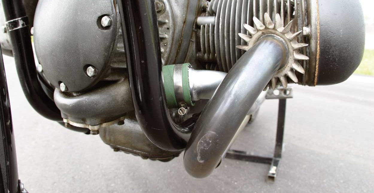 Built for Speed: BMW 255 Kompressor Engine - Motorcycle Classics